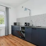 Konarskiego Blisko Jeziora Maltanskiego By Renters Apartment *